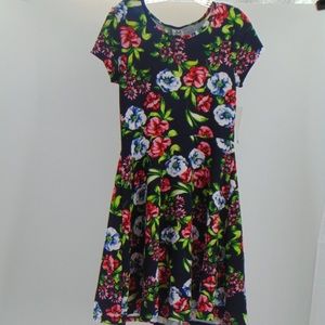 FLORAL SHORT SELEEVE DRESS